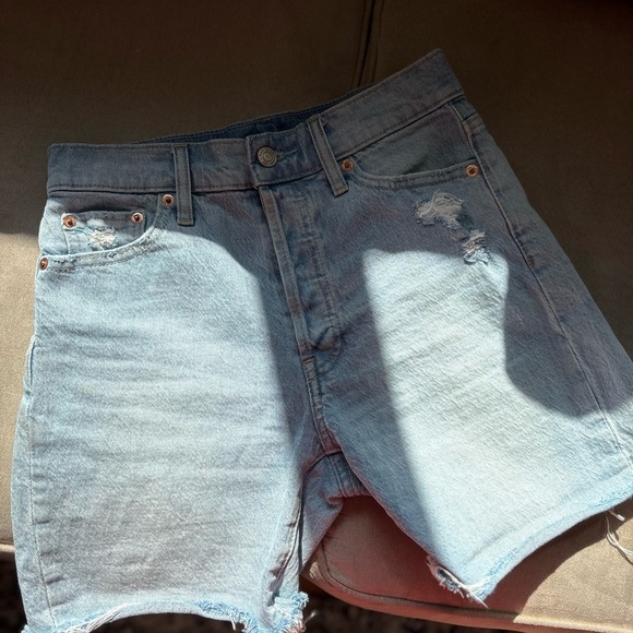 GAP Light Blue Denim Women Shorts - Picture 1 of 4